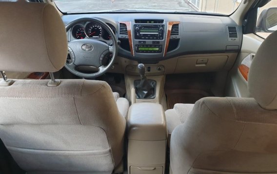 2011 Toyota Fortuner for sale in Paranaque -9