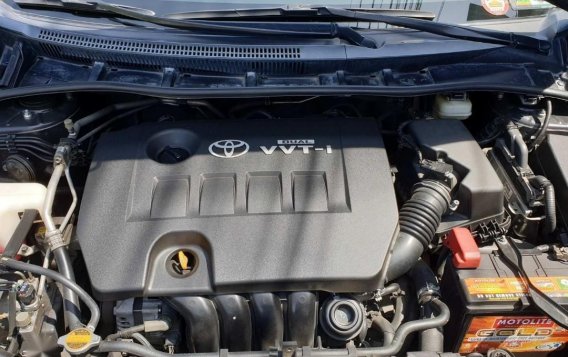2012 Toyota Corolla Altis for sale in Las Pinas-3
