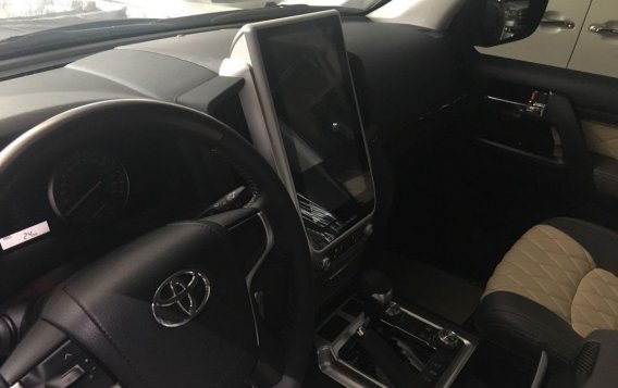 2019 Toyota Land Cruiser for sale in Quezon City-8