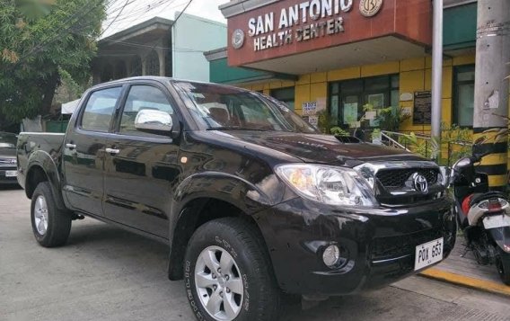 2011 Toyota Hilux for sale in Quezon City-3