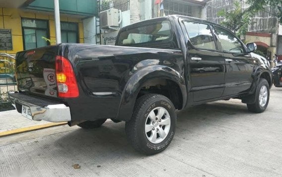 2011 Toyota Hilux for sale in Quezon City-1