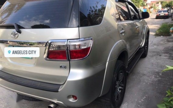 2010 Toyota Fortuner for sale in Angeles -4