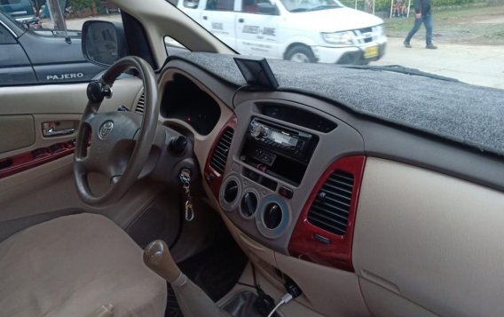 2006 Toyota Innova for sale in Baguio-3