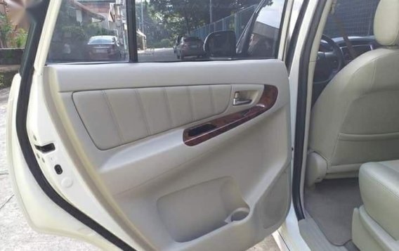 2013 Toyota Innova for sale in Quezon City-3