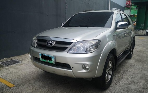 2006 Toyota Fortuner for sale in Manila -1