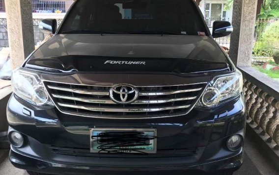 Blue Toyota Fortuner 2012 for sale in Muntinlupa 