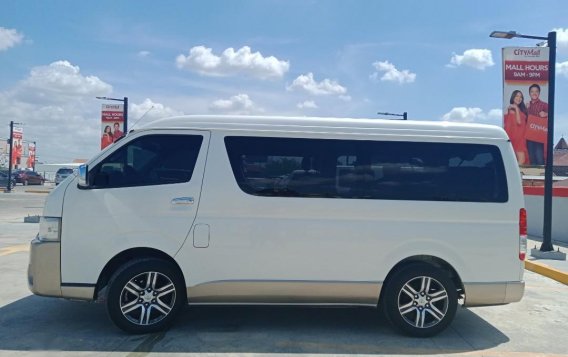 Toyota Hiace 2017 for sale in Dagupan -3