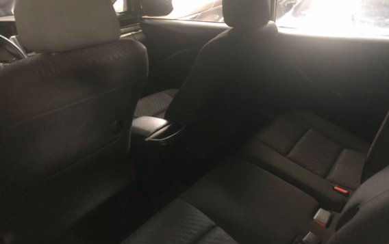 Sell 2016 Toyota Innova in Quezon City -5