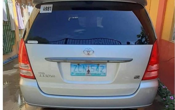 Toyota Innova 2006 for sale in Cabanatuan -3