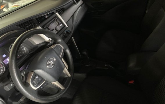 Sell Black 2019 Toyota Innova in Quezon City -5