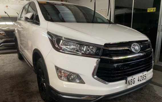 Sell White 2019 Toyota Innova in Quezon City -1