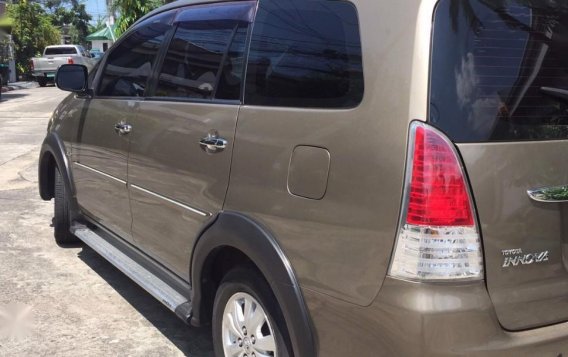 Toyota Innova 2012 for sale in Quezon City-3