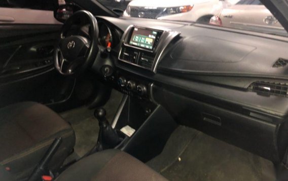 Selling Toyota Yaris 2016 Hatchback in Mandaue -4