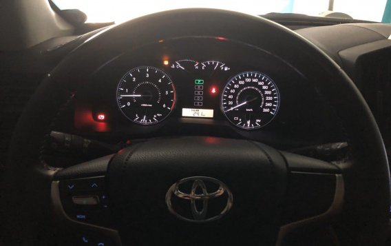 2018 Toyota Land Cruiser for sale in Quezon City-4