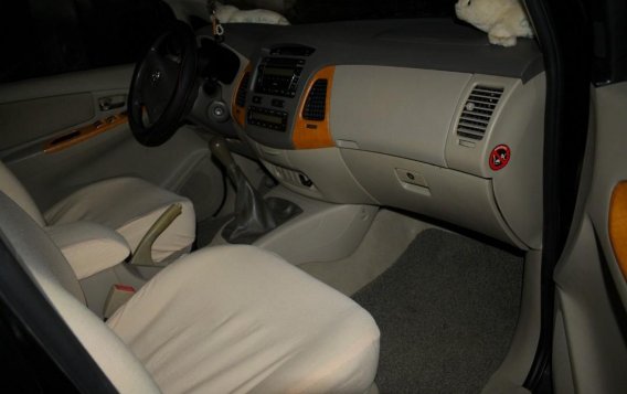 2010 Toyota Innova for sale in Paranaque -6