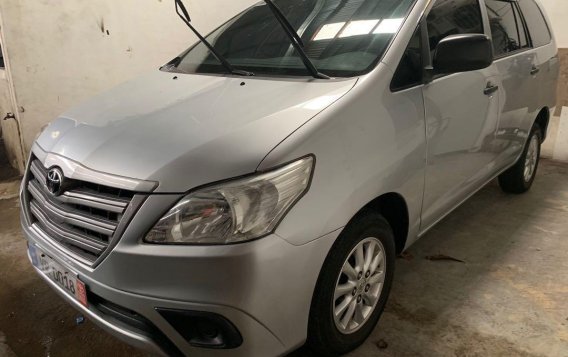 Selling Silver Toyota Innova 2015 Suv-1