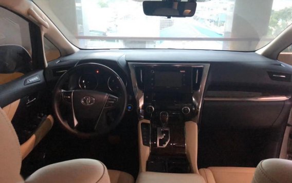 2019 Toyota Alphard for sale in Makati -5