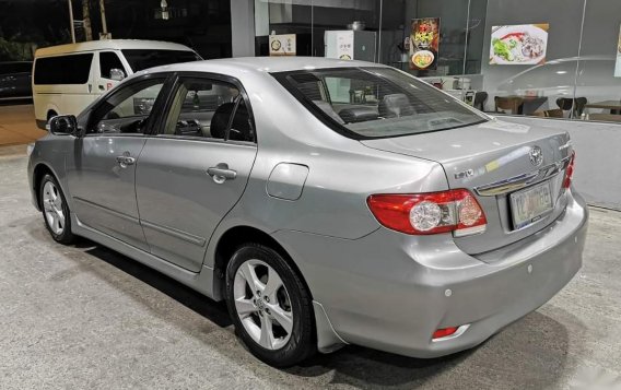 2011 Toyota Corolla for sale in Caloocan -2