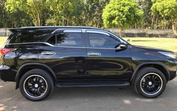 2016 Toyota Fortuner for sale in Quezon City-4
