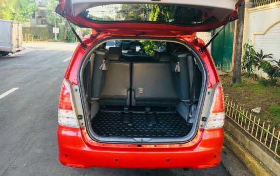 2011 Toyota Innova for sale in Manila-4