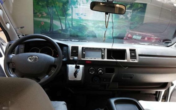 2015 Toyota Grandia for sale in Quezon City -6