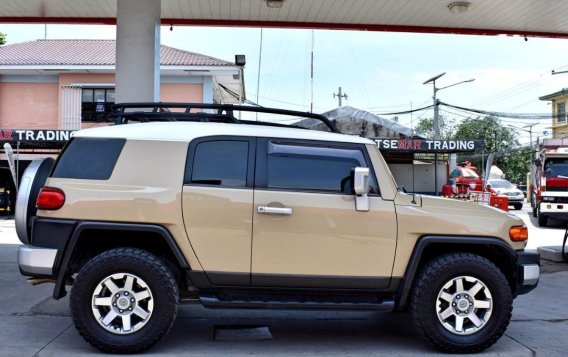 2016 Toyota Fj Cruiser for sale in Lemery-1