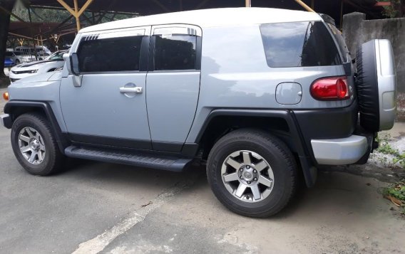 2017 Toyota Fj Cruiser for sale in Manila-2