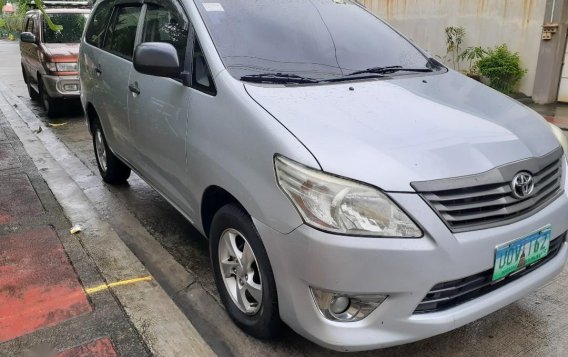 2013 Toyota Innova for sale in Manila -1