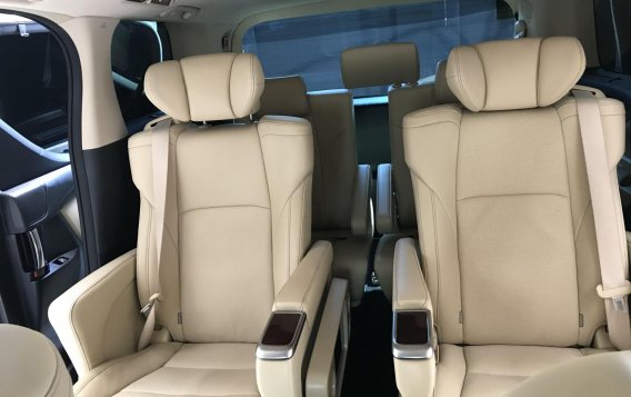 Toyota Alphard 2016 for sale in Quezon City-1