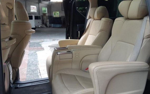 2016 Toyota Alphard for sale in Quezon City-7