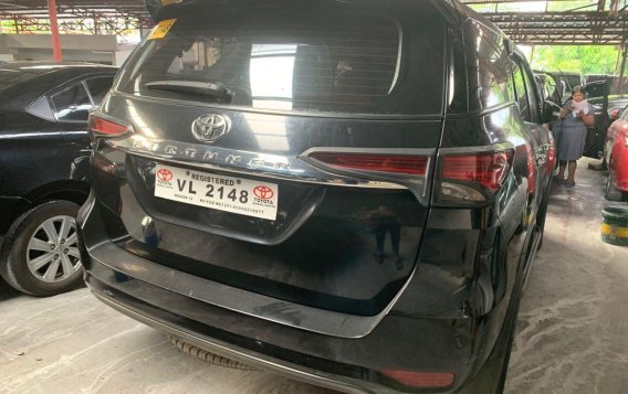 Black Toyota Fortuner 2017 for sale in Quezon City-4