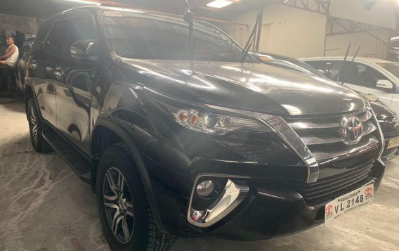 Black Toyota Fortuner 2017 for sale in Quezon City-1