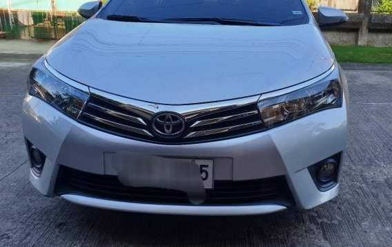2014 Toyota Corolla Altis at 37000 km for sale -1