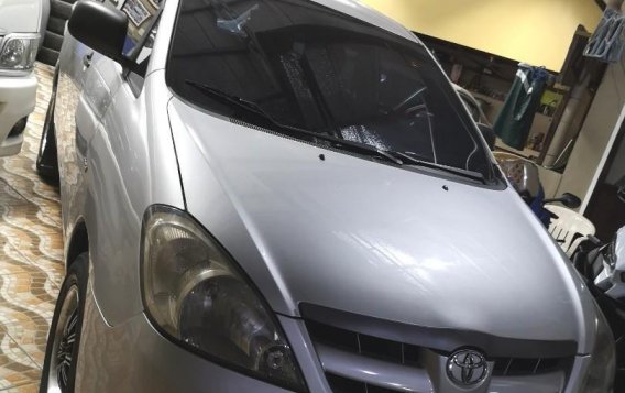 2006 Toyota Innova for sale in Quezon City-2