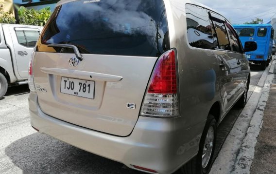 Second-hand Toyota Innova 2012 for sale in San Mateo-4