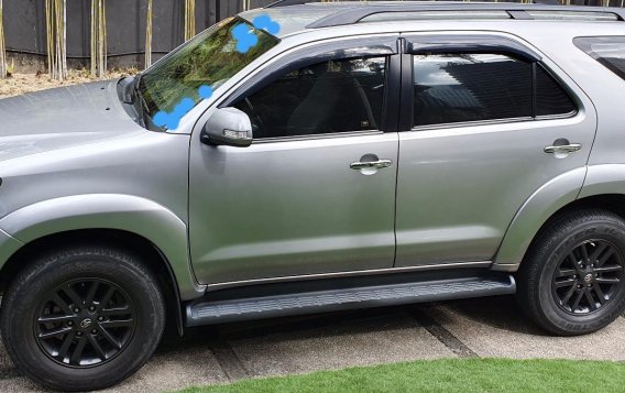 2015 Toyota Fortuner for sale in Quezon City-2