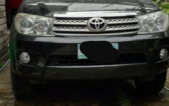 2011 Toyota Fortuner for sale in Valenzuela