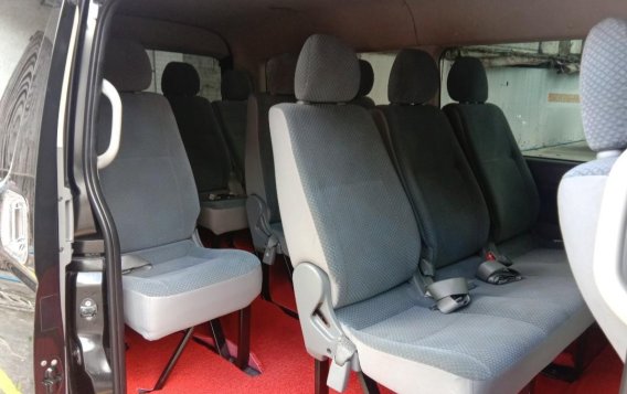 2010 Toyota Hiace for sale in Quezon City-7