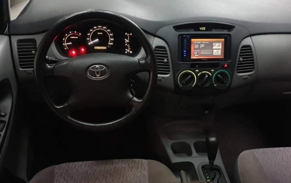 2011 Toyota Innova for sale in Quezon City-1