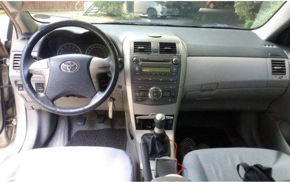 2nd-hand Toyota Corolla Altis for sale in Manila-1