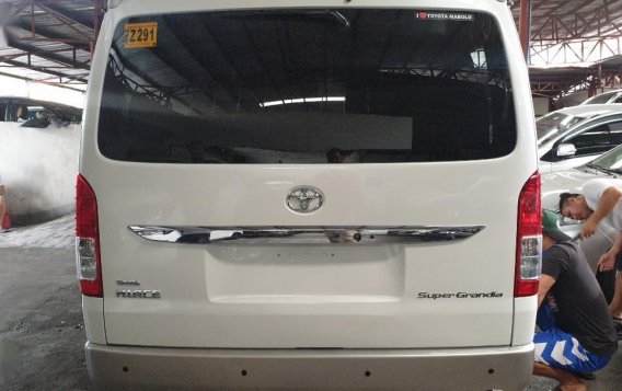 Second-hand Toyota Grandia 2019 for sale in Quezon City-4
