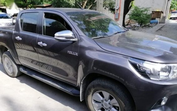 Used Toyota Hilux 2017 for sale in Manila-2