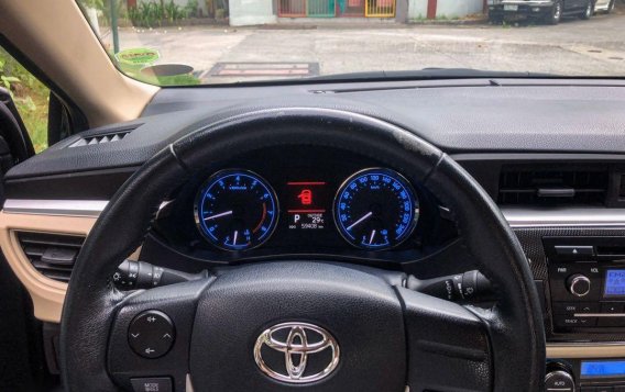 2nd-hand Toyota Corolla Altis 2014 in Pasig-6