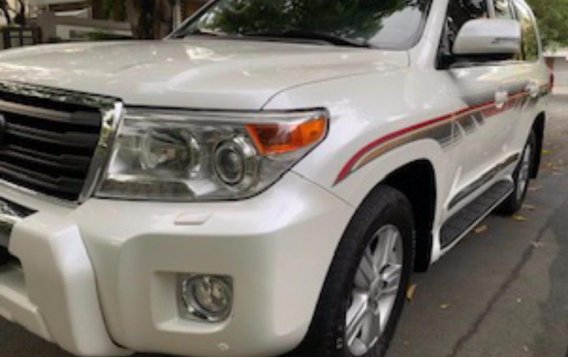Used Toyota Land Cruiser 2012 for sale in Makati-3