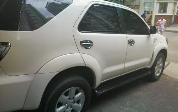 2011 Toyota Fortuner for sale in Makati -1