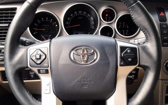 2016 Toyota Sequoia for sale in Quezon City -2
