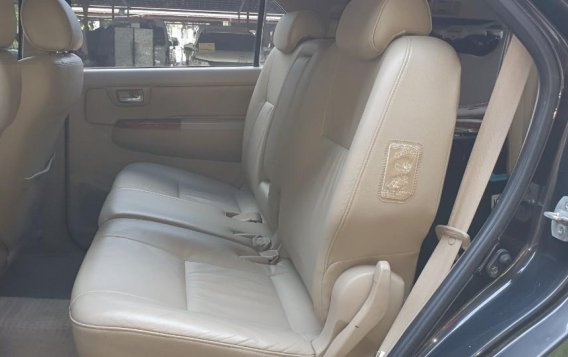 Used Toyota Fortuner 2010 for sale in Pasig-7