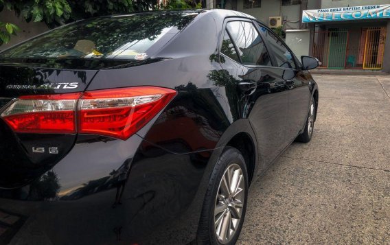 2nd-hand Toyota Corolla Altis 2014 in Pasig-4