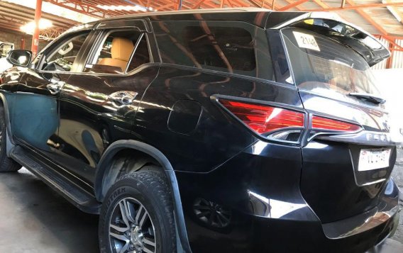 Black Toyota Fortuner 2017 for sale in Quezon City -2
