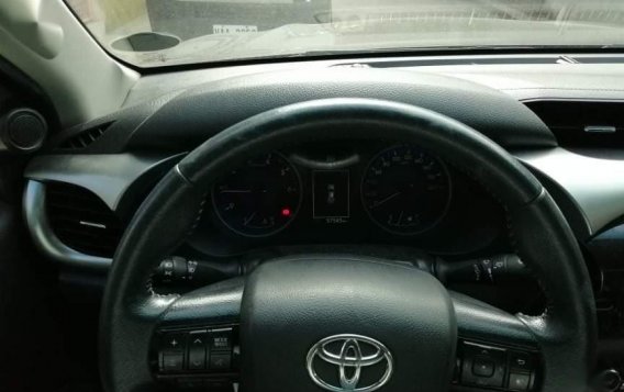 Used Toyota Hilux 2017 for sale in Manila-7